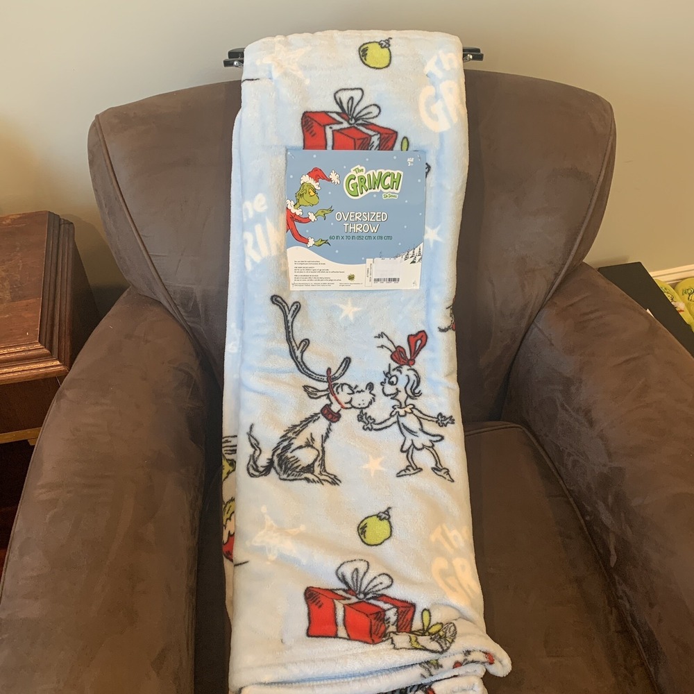 Dr. Seuss The Grinch Light Blue Christmas Holiday Throw Blanket 60"x70"